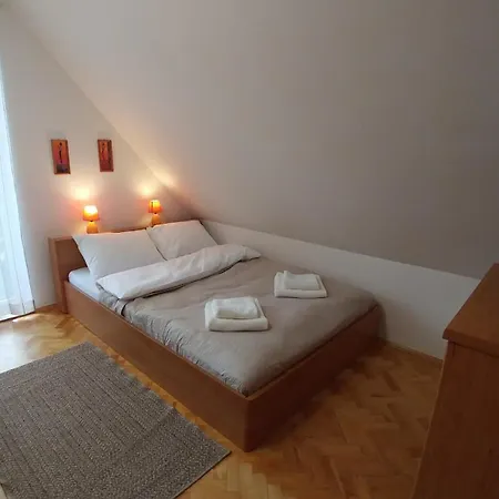 Mistral Homestay szállás *